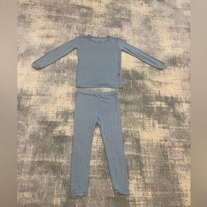 Kyte Baby Blue Slate Toddler Boy Bamboo Long Sleeve Pajama in size 4T